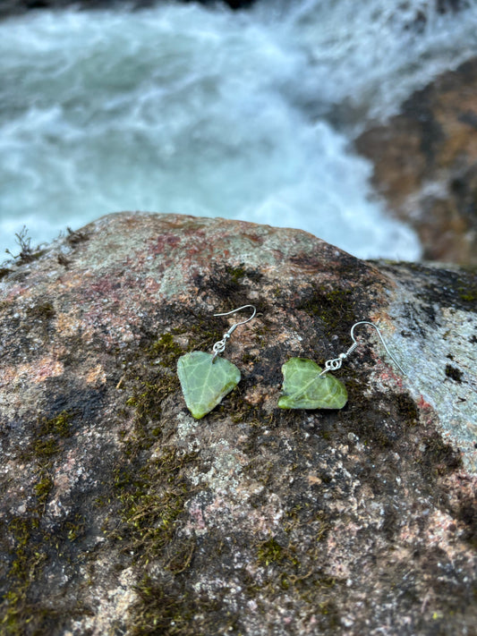 How to Make Jewelry and Home Décor Using Natural Materials: A Beginner’s Guide to Crafting with Nature
